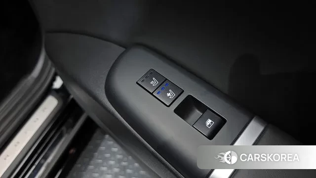 Hyundai Grandeur (GN7) id 3348196 из Кореи 9