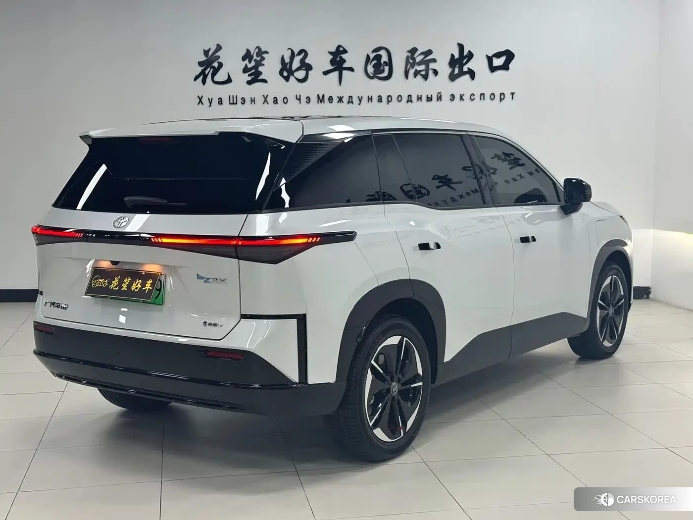 Toyota bZ3X id 4546362 из Китая 9