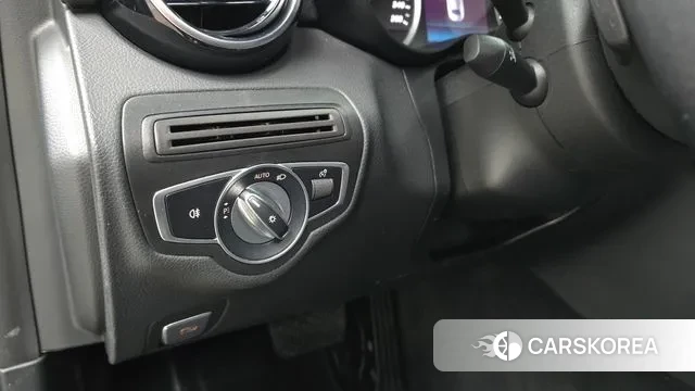 Mercedes-Benz C-Class W205 id 3434101 из Кореи 9
