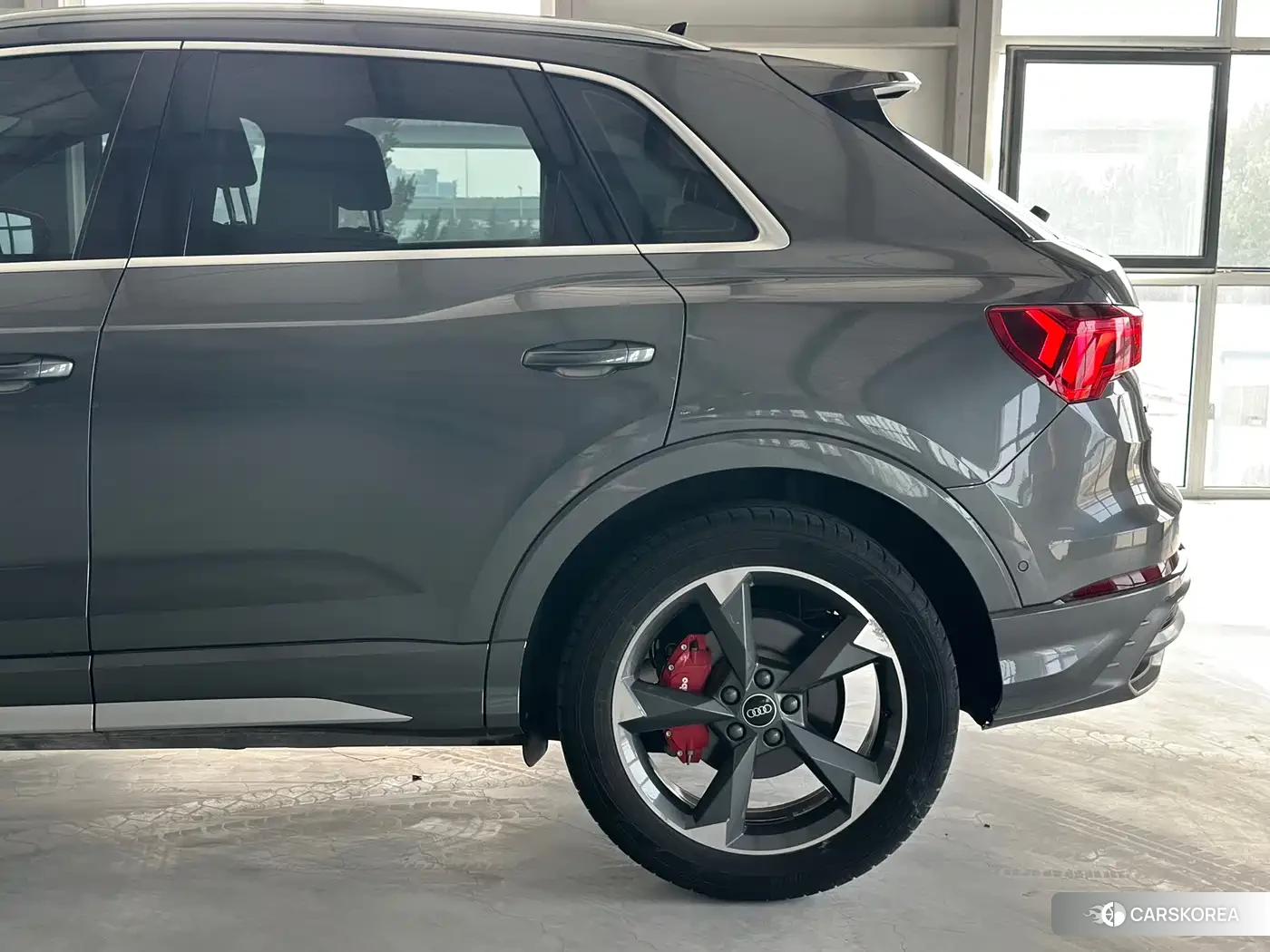 Audi Q3 id 4606856 из Китая 9
