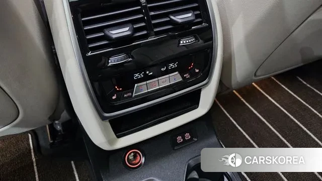 BMW X7 (G07) id 3555209 из Кореи 9