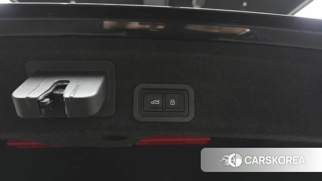 Audi A6 (C8) id 3892058 из Кореи 9