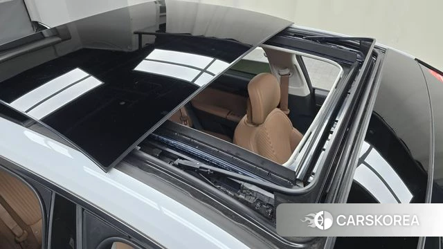 Hyundai Grandeur Hybrid (GN7) id 3864648 из Кореи 9