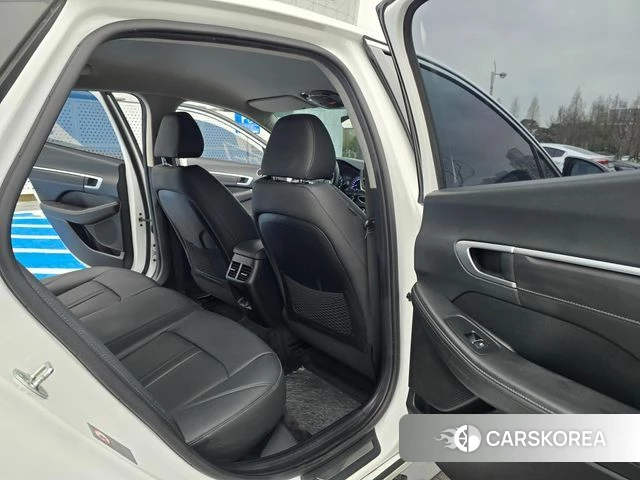 Hyundai Sonata (DN8) id 3915565 из Кореи 9