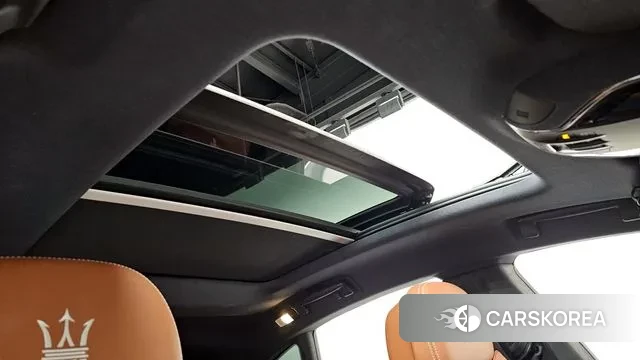 Maserati Levante id 3423030 из Кореи 9