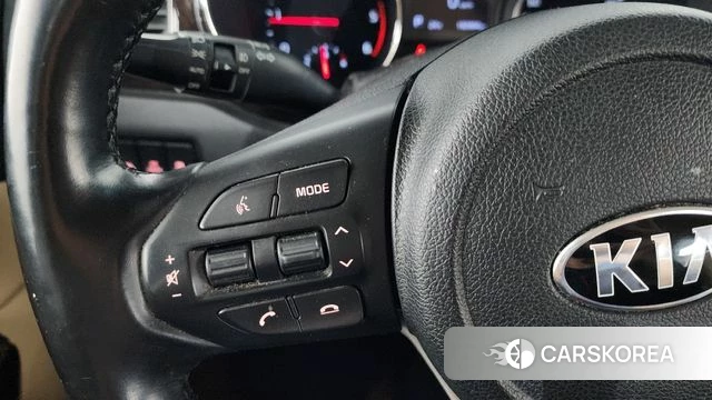 Kia The New Carnival id 4197046 из Кореи 9