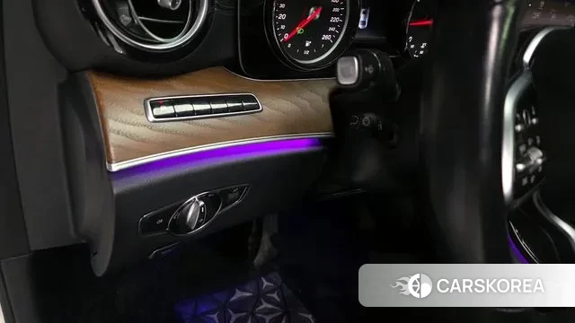 Mercedes-Benz E-Class W213 id 3302420 из Кореи 9