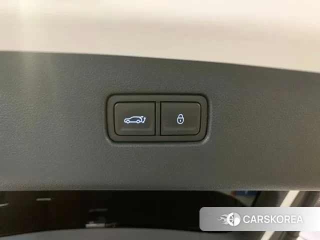 Genesis GV70 id 2915903 из Кореи 9