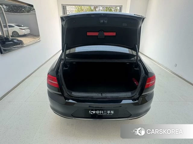 Volkswagen Magotan id 4240330 из Китая 9