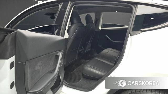 Tesla Model Y id 4871285 из Кореи 9