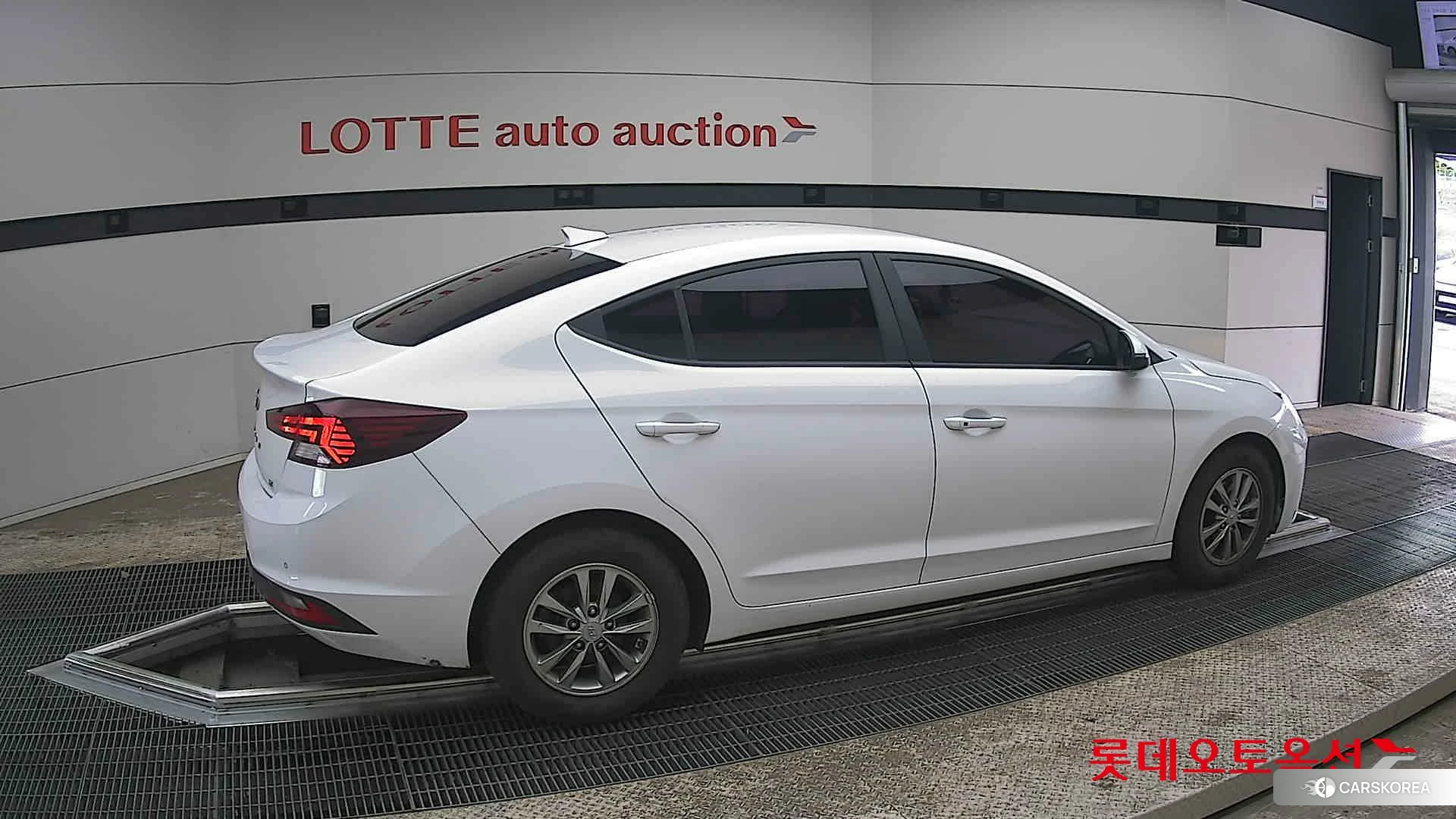 Hyundai Avante id 3869275 из Кореи 9