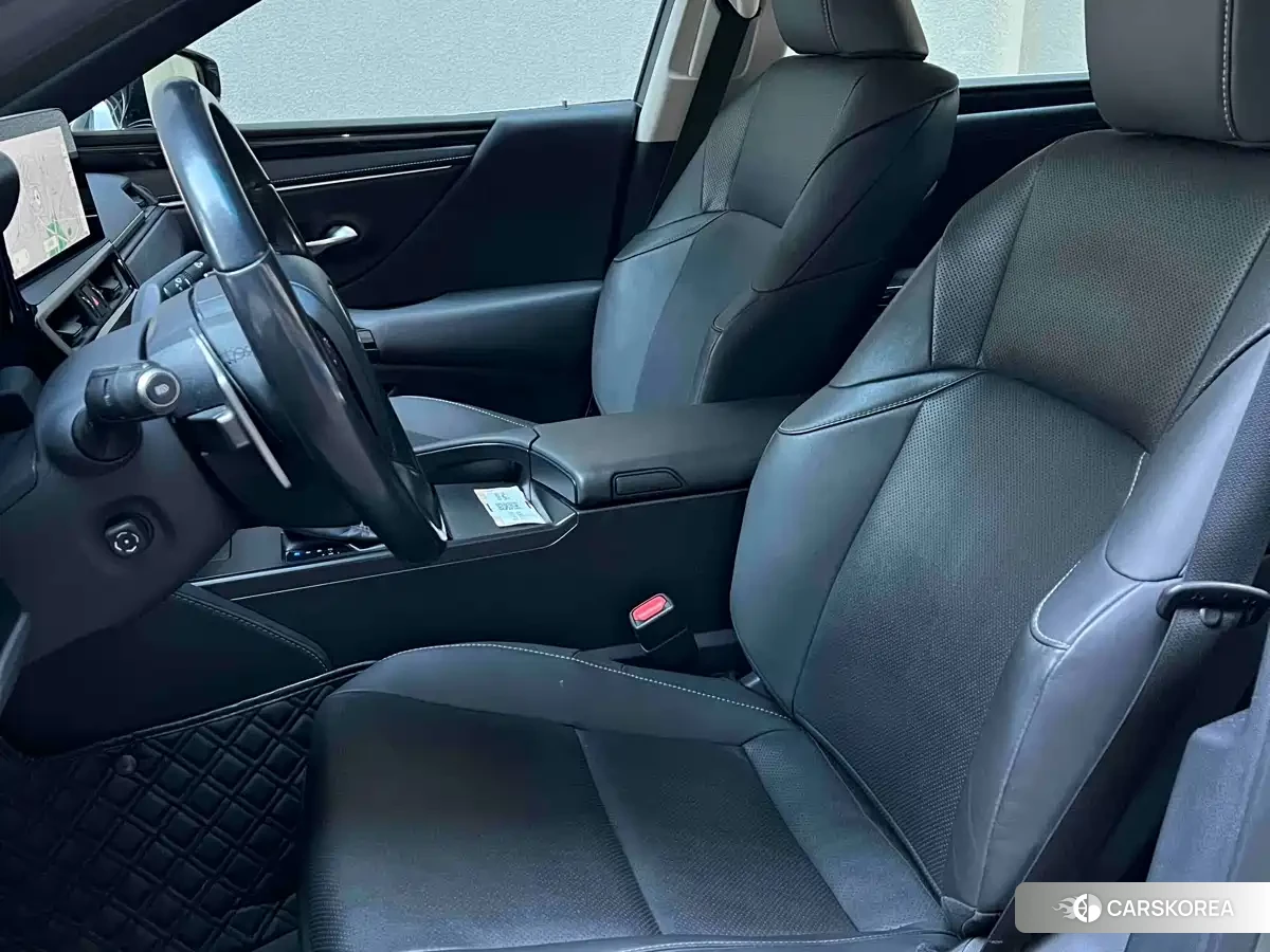 Lexus ES id 4628284 из Китая 9