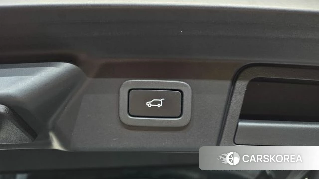 Land Rover Range Rover Velar id 4424916 из Кореи 9