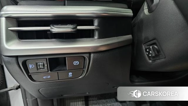 Hyundai Grandeur (GN7) id 4533913 из Кореи 9