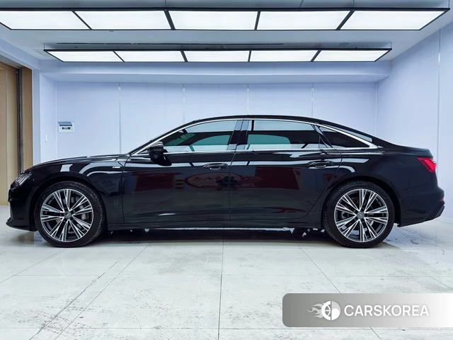 Audi A6L id 4258627 из Китая 9
