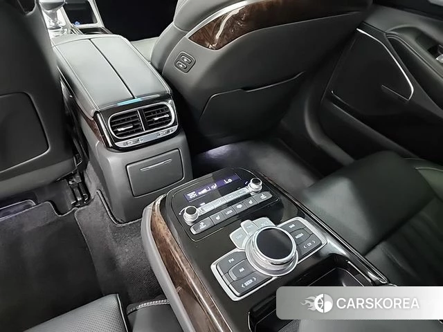 Genesis G90 id 4294011 из Кореи 9