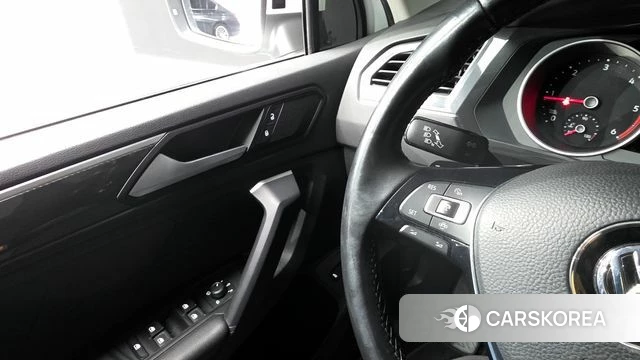 Volkswagen Tiguan second Generation id 3800836 из Кореи 9