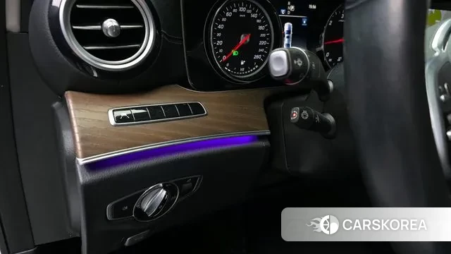 Mercedes-Benz E-Class W213 id 3766164 из Кореи 9