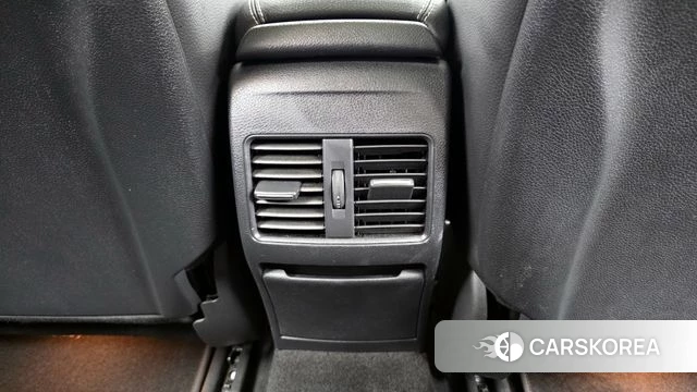 Mercedes-Benz GLA-Class X156 id 3936782 из Кореи 9