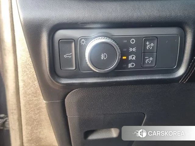 Ford Explorer 6th Generation id 3581325 из Кореи 9