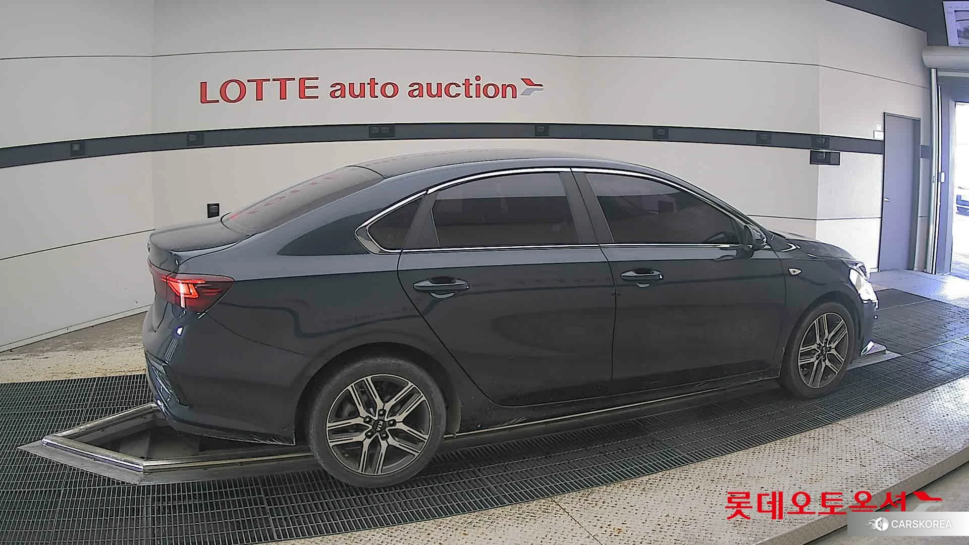 Kia K3 id 4902475 из Кореи 9
