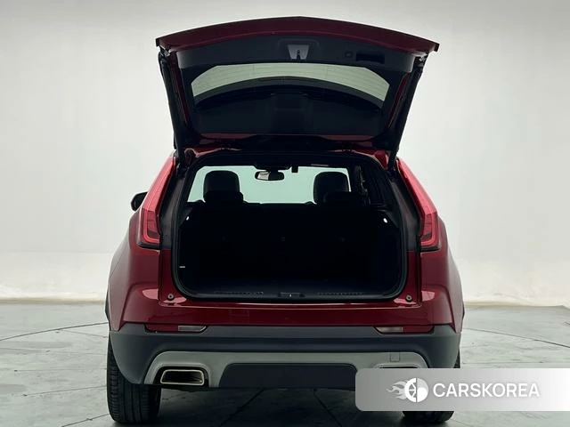 Cadillac XT4 id 4213303 из Китая 9