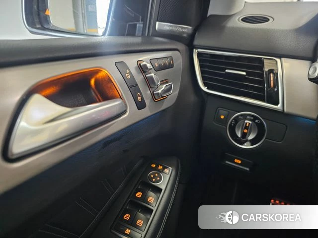 Mercedes-Benz GLE - Class W166 id 4251235 из Кореи 9