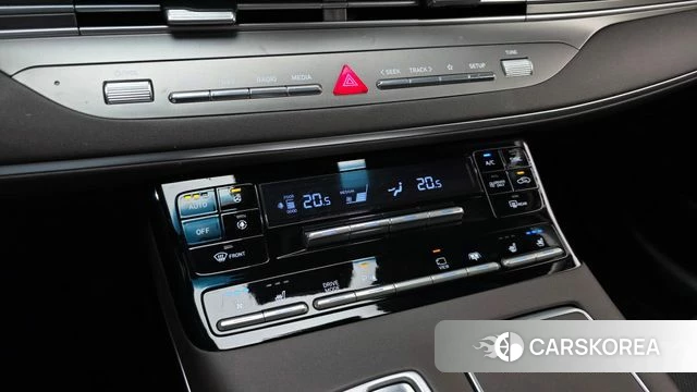 Hyundai The New Grandeur IG Hybrid id 4651694 из Кореи 9