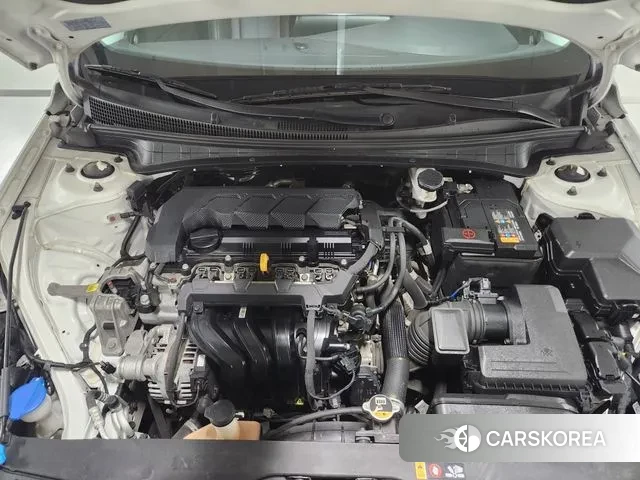 Hyundai Avante (CN7) id 3595775 из Кореи 9