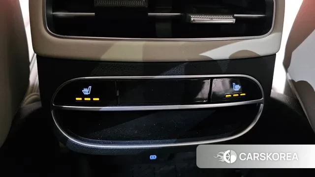 Genesis GV70 id 3676320 из Кореи 9