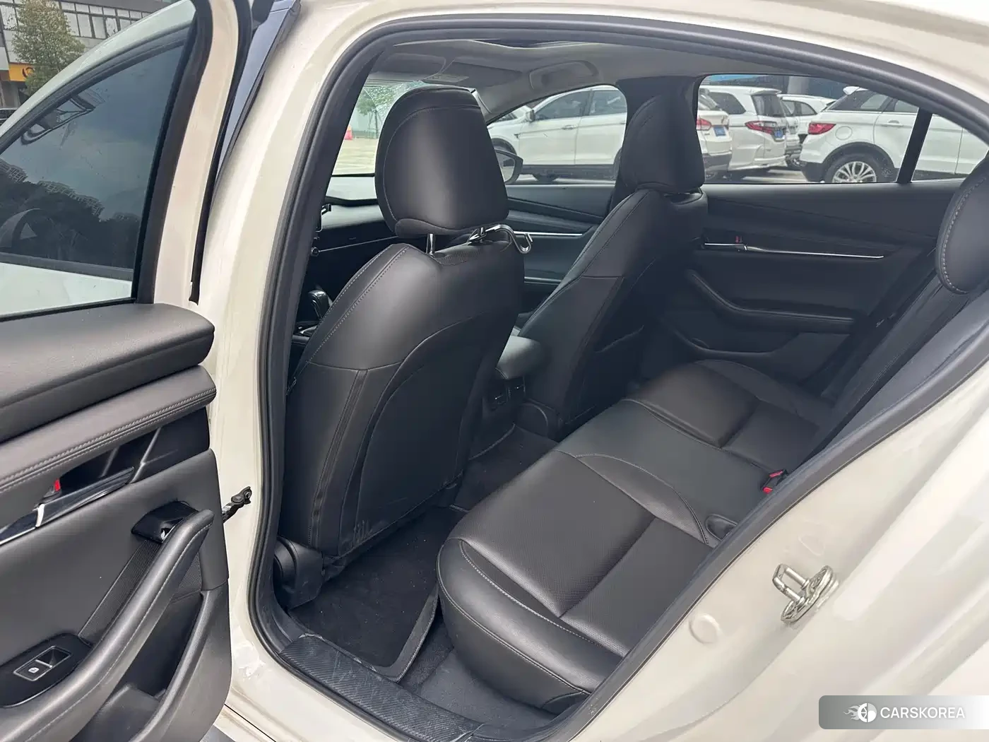 Mazda 3 id 4539427 из Китая 9