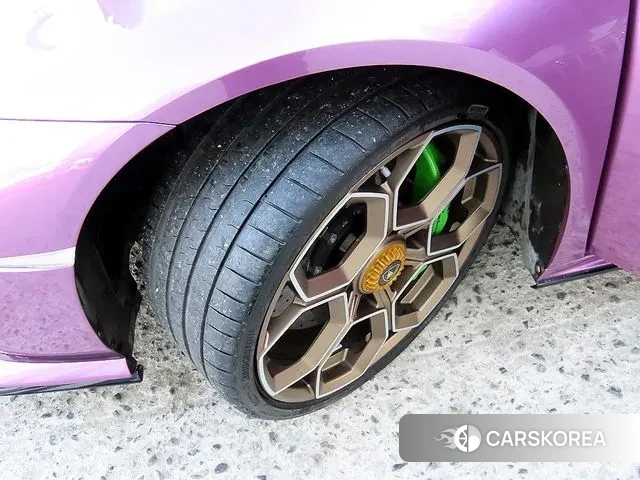 Lamborghini Huracan id 3629383 из Кореи 9