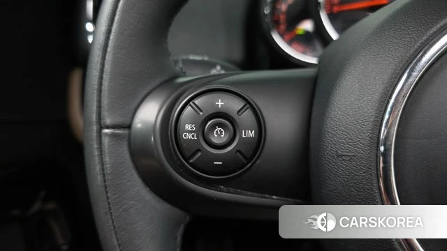 Mini Cooper D Countryman id 4717440 из Кореи 9