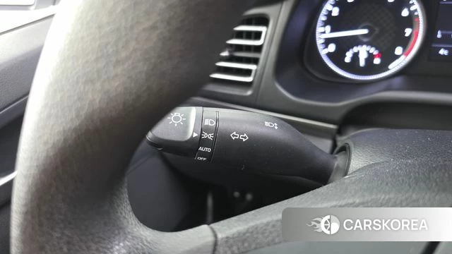 Hyundai The New Avante AD id 3813924 из Кореи 9