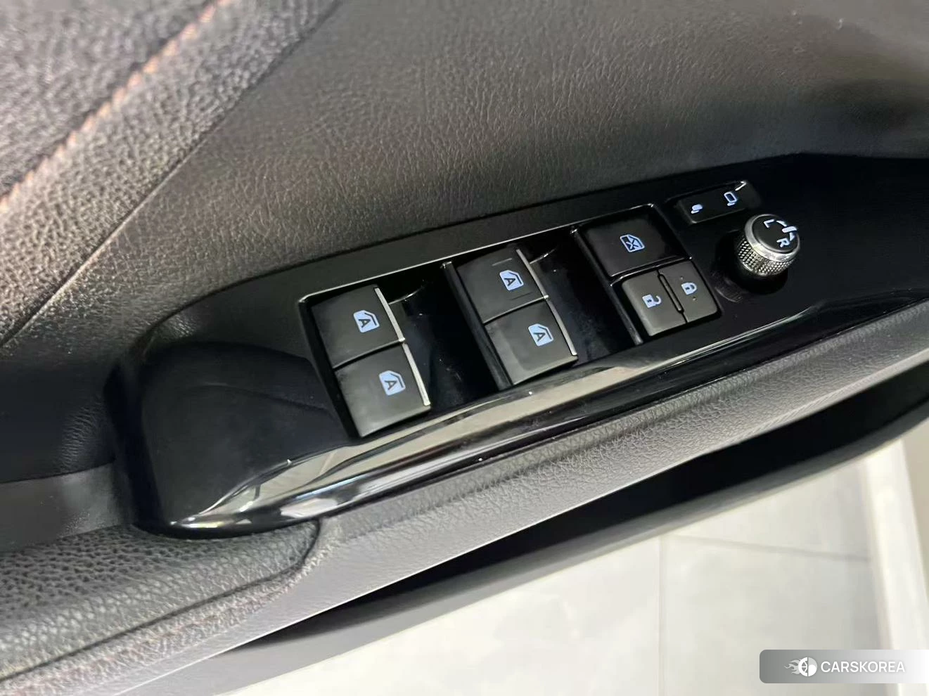 Toyota Camry id 4492658 из Китая 9