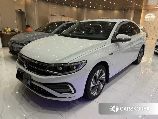Volkswagen Bora id 4199051 из Китая 9