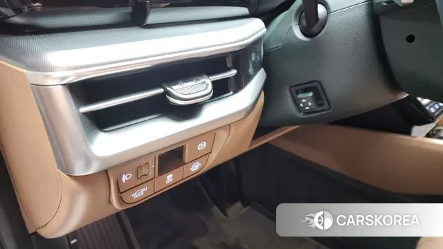 Hyundai Grandeur Hybrid (GN7) id 3212473 из Кореи 9