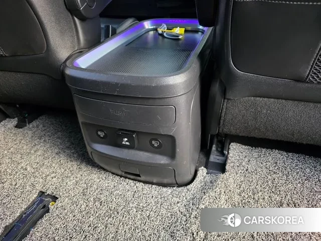 Hyundai Staria id 3735484 из Кореи 9