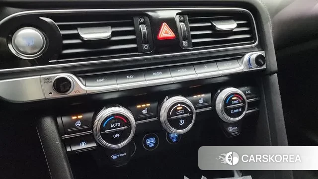 Genesis The New G70 id 3385041 из Кореи 9