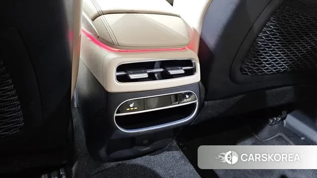 Genesis GV70 id 3420797 из Кореи 9