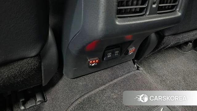 Toyota Camry (XV70) id 3879888 из Кореи 9