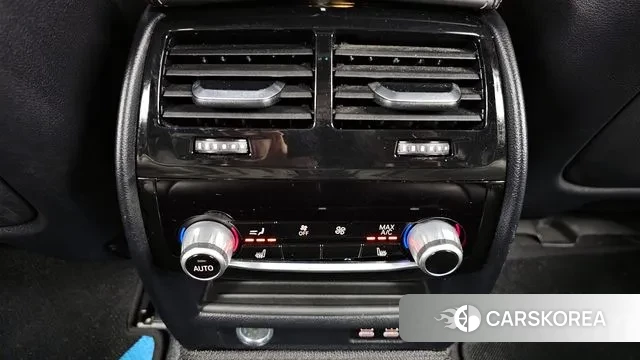 BMW 5 Series (G30) id 3468950 из Кореи 9