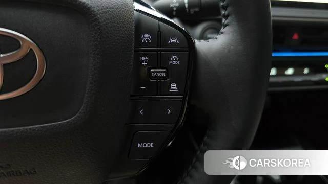 Toyota Prius 5th Generation id 4618026 из Кореи 9