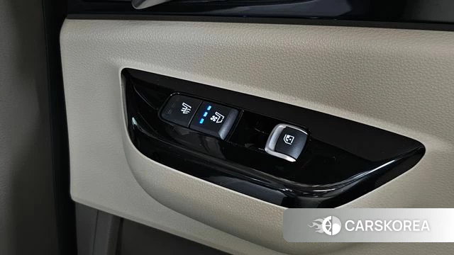 Kia Carnival 4th generation id 4847986 из Кореи 9