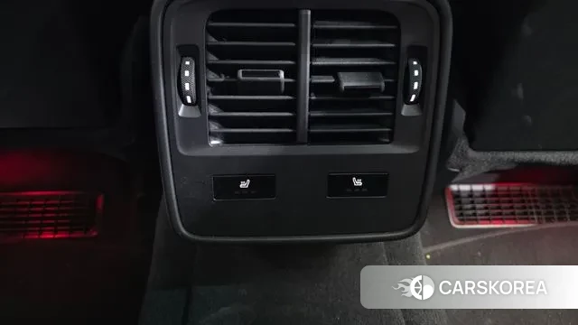 Porsche Taycan id 3771038 из Кореи 9