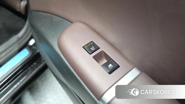 Hyundai Grandeur (GN7) id 4603056 из Кореи 9