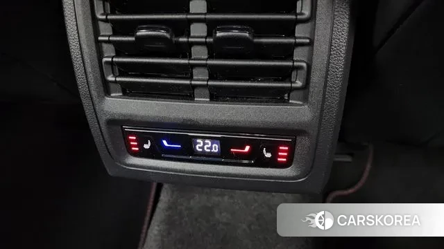 Volkswagen Golf 8th Generation id 3377772 из Кореи 9