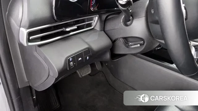 Hyundai Avante (CN7) id 3334781 из Кореи 9