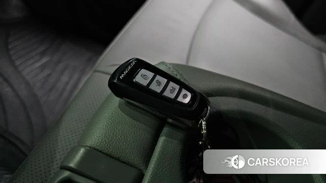 Hyundai The New Grand Starex id 4195997 из Кореи 9