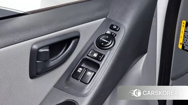 Hyundai The New Grand Starex id 3702615 из Кореи 9